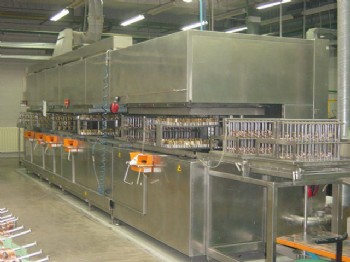 HR-制冷精密工件自動清洗機(jī)